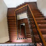 W - - Stylish Design - Sleeps 6 Apartment