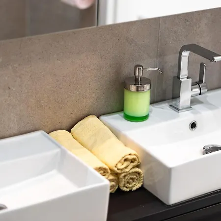 Stylish Modern Design In The Heart Of *