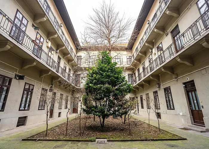 W - - Stylish Design - Sleeps 6 Apartamento Budapest